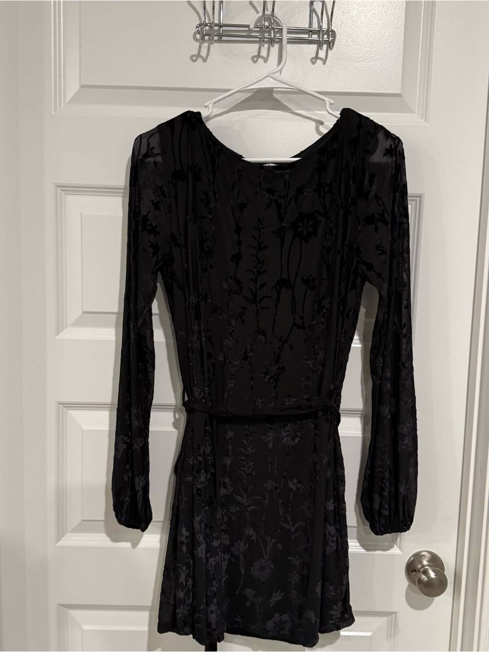✨ Black Sheer Velvet Floral Mini Dress ✨